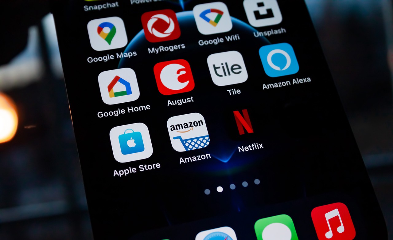 Chatbots en apps móviles en iOS y Android Chatbots en apps moviles en iOS y Android
