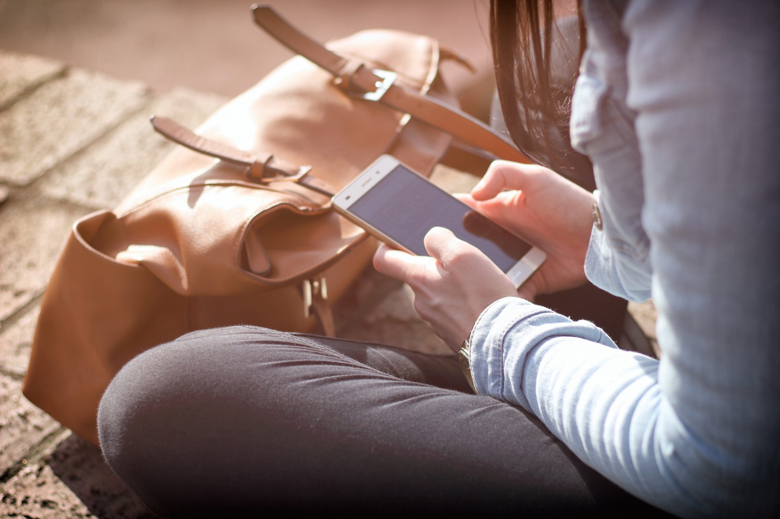 El lado humano de la Inteligencia Artificial Chatbots experiencia de usuario scaled