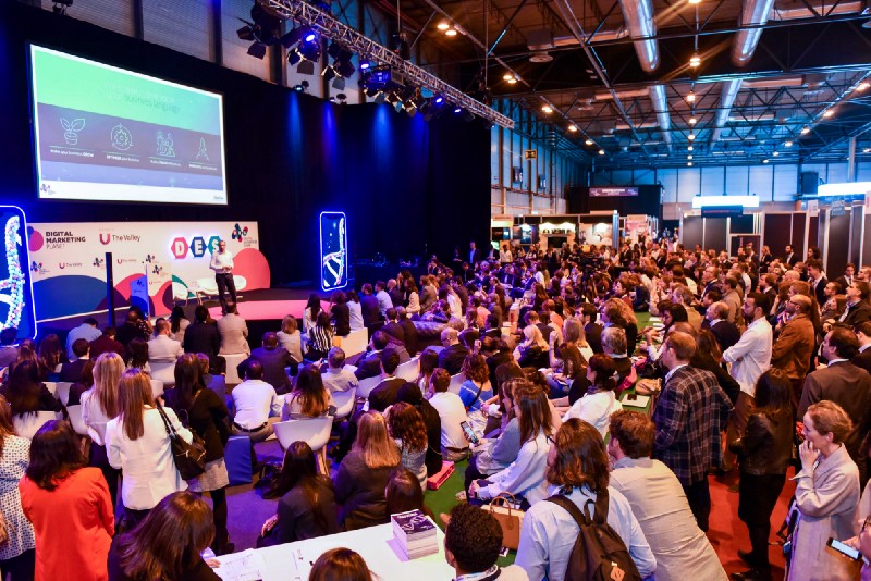 El consumidor, el centro de la transformación digital des-consumidor